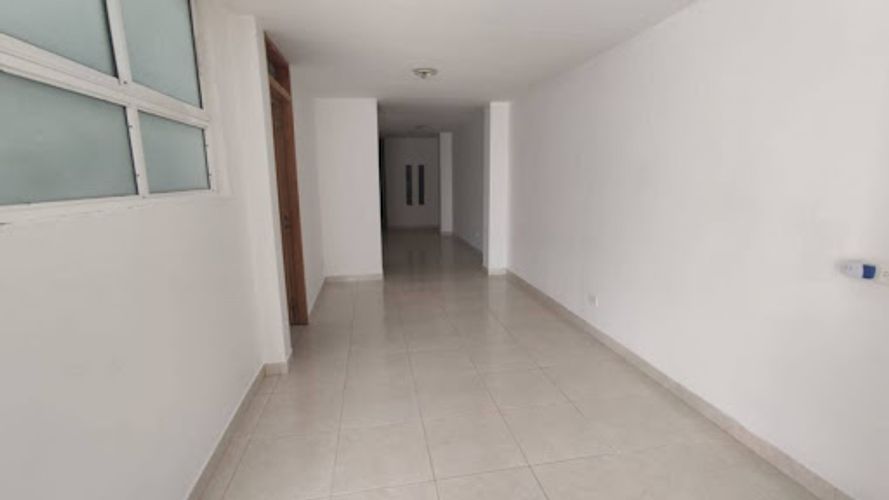 Apartamento de 3 alcobas en venta en Perez, Bello, 106 m² · foto 12 de 18