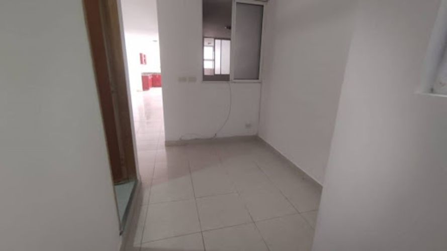 Apartamento de 3 alcobas en venta en Perez, Bello, 106 m² · foto 14 de 18