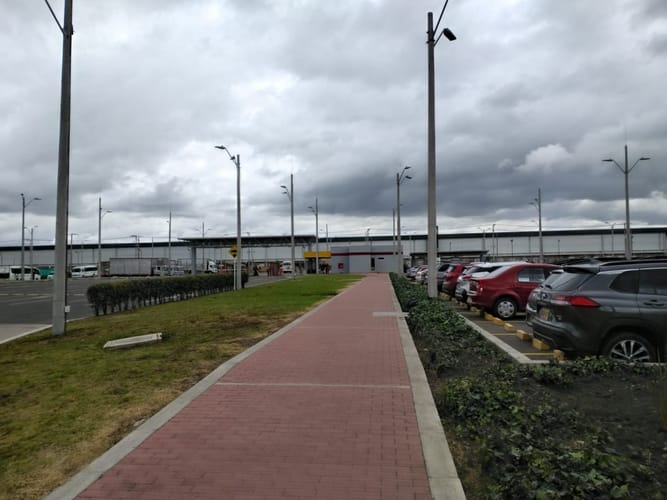 Bodega en arriendo en Parcelas, Cota · foto 7 de 13