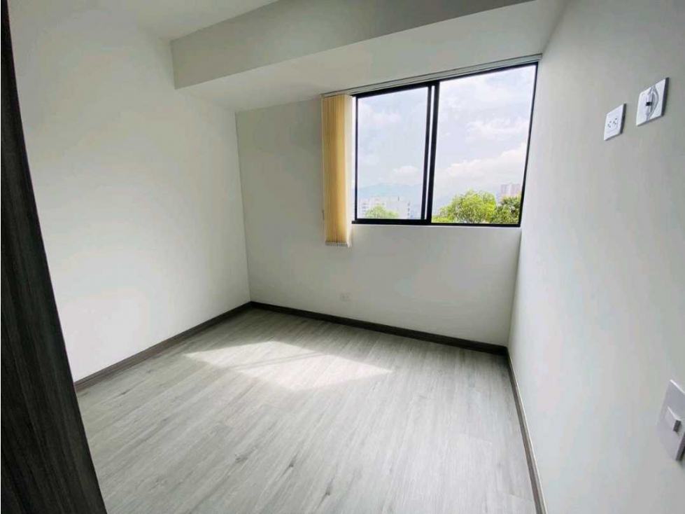 Apartamento en arriendo en Las Palmas, Medellín · foto 8 de 19