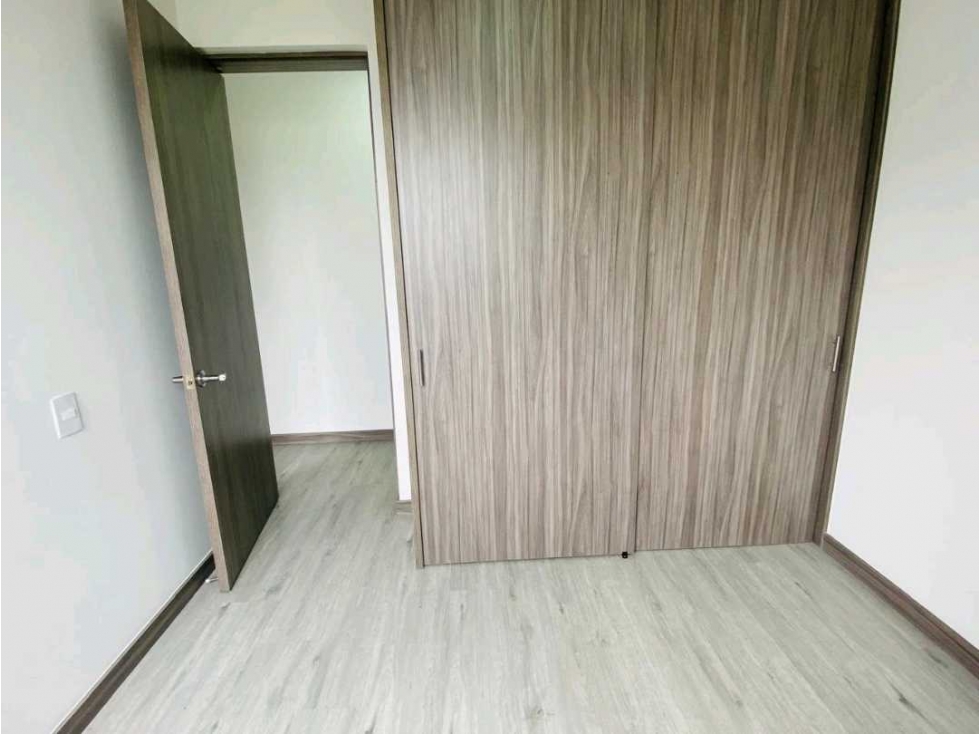 Apartamento en arriendo en Las Palmas, Medellín · foto 9 de 19