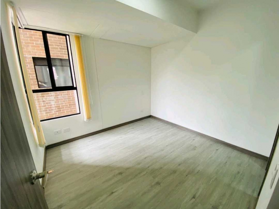 Apartamento en arriendo en Las Palmas, Medellín · foto 10 de 19