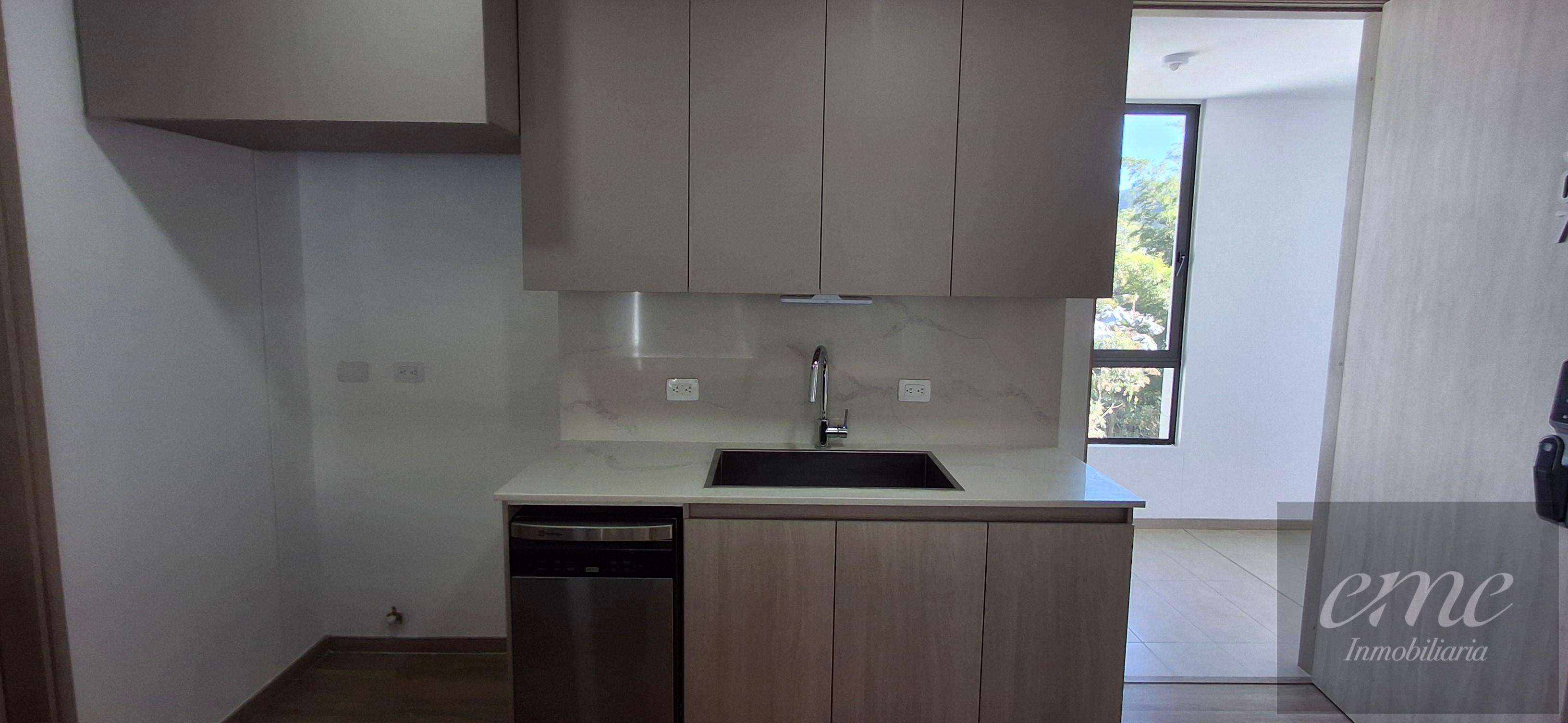 2BR Apartment in Yarumal (103 m²) for Sale - 3