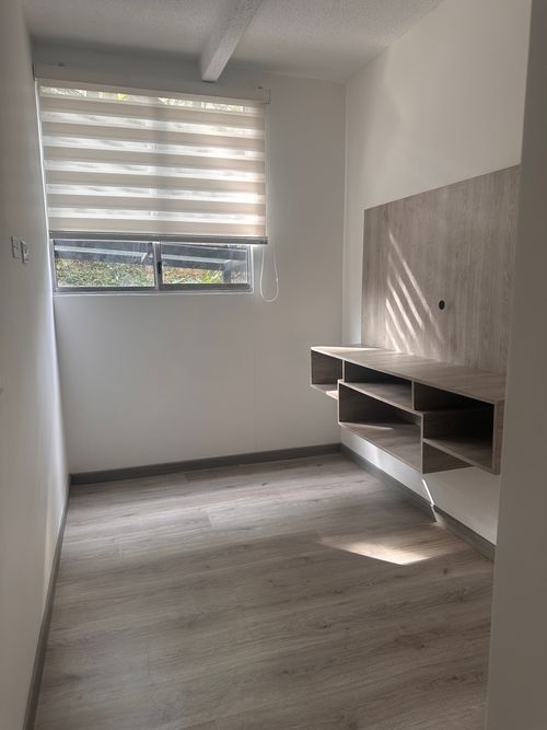 Apartamento de 3 alcobas en venta en Bucaros, Bello, 55 m² · foto 6 de 11
