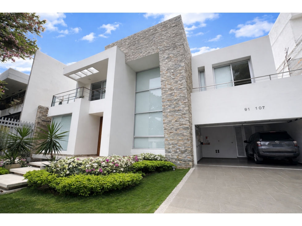 Casa en venta en Altos De Riomar, Barranquilla · foto 2 de 24