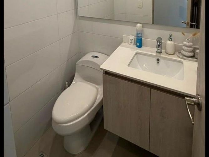 Apartamento de 2 alcobas en arriendo en Rodeo Alto, Medellín, 68 m² · foto 10 de 15