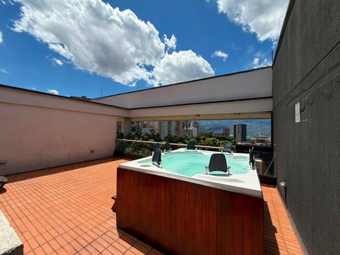 Apartamento de 2 alcobas en arriendo en Rodeo Alto, Medellín, 68 m² · foto 15 de 15