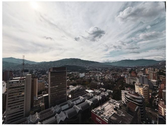 Local en venta en La Candelaria, Medellín, 376 m² · foto 13 de 15