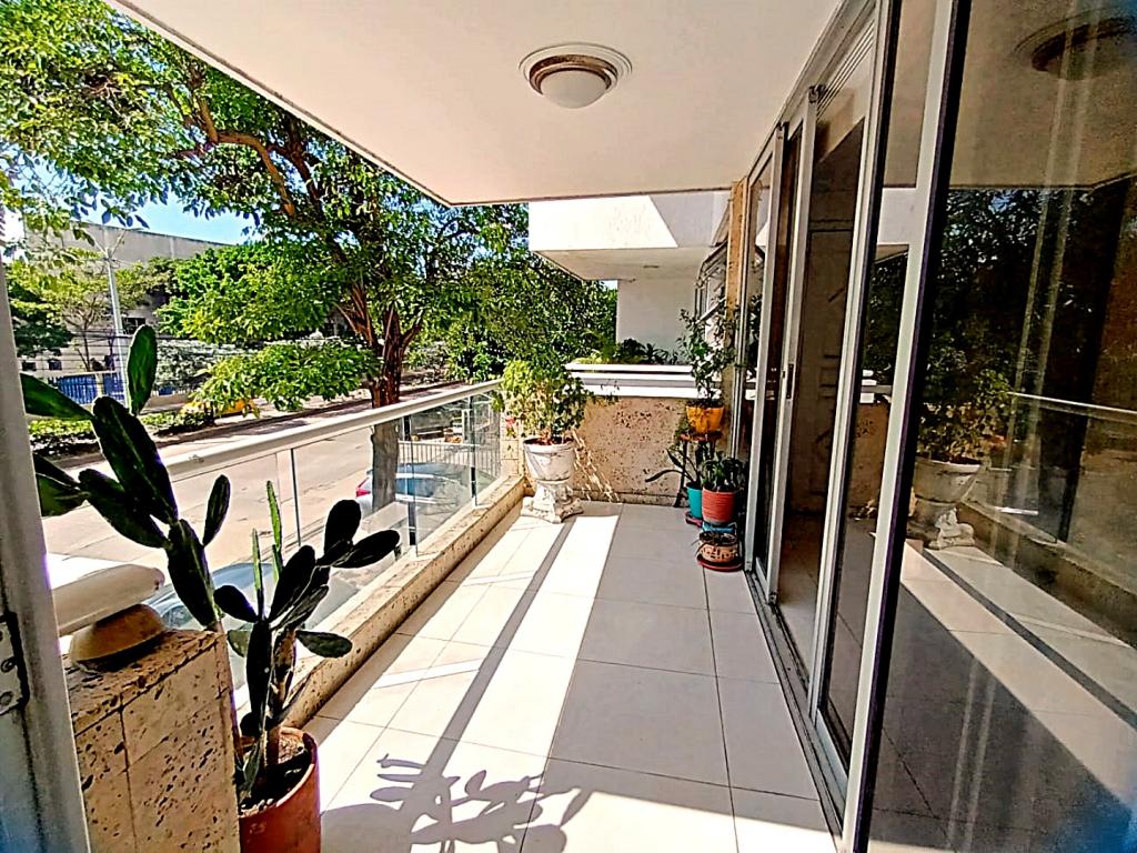 Departamento en venta con baja de precio en Bocagrande