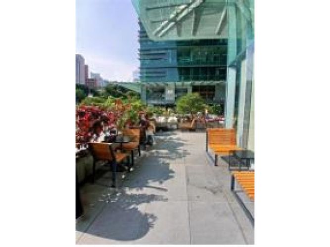 Local en arriendo en Patio Bonito, Medellín, 189 m² · foto 2 de 6