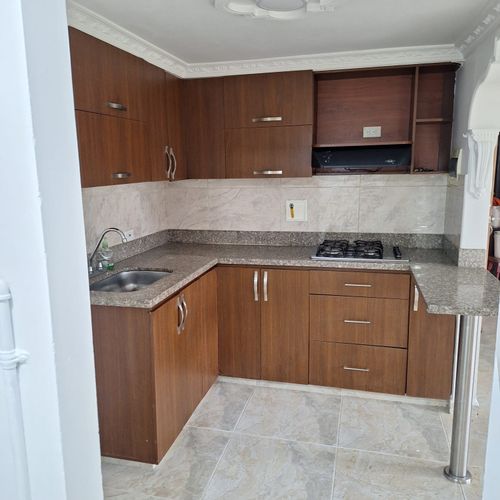 Apartamento de 3 alcobas en venta en El Trapiche, Bello, 73 m² · foto 3 de 24
