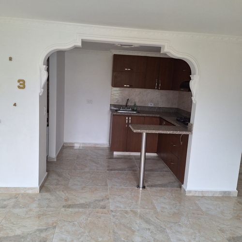 Apartamento de 3 alcobas en venta en El Trapiche, Bello, 73 m² · foto 8 de 24