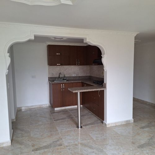 Apartamento de 3 alcobas en venta en El Trapiche, Bello, 73 m² · foto 18 de 24
