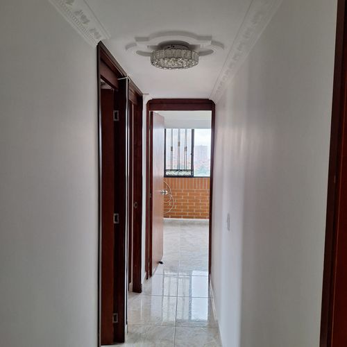 Apartamento de 3 alcobas en venta en El Trapiche, Bello, 73 m² · foto 20 de 24