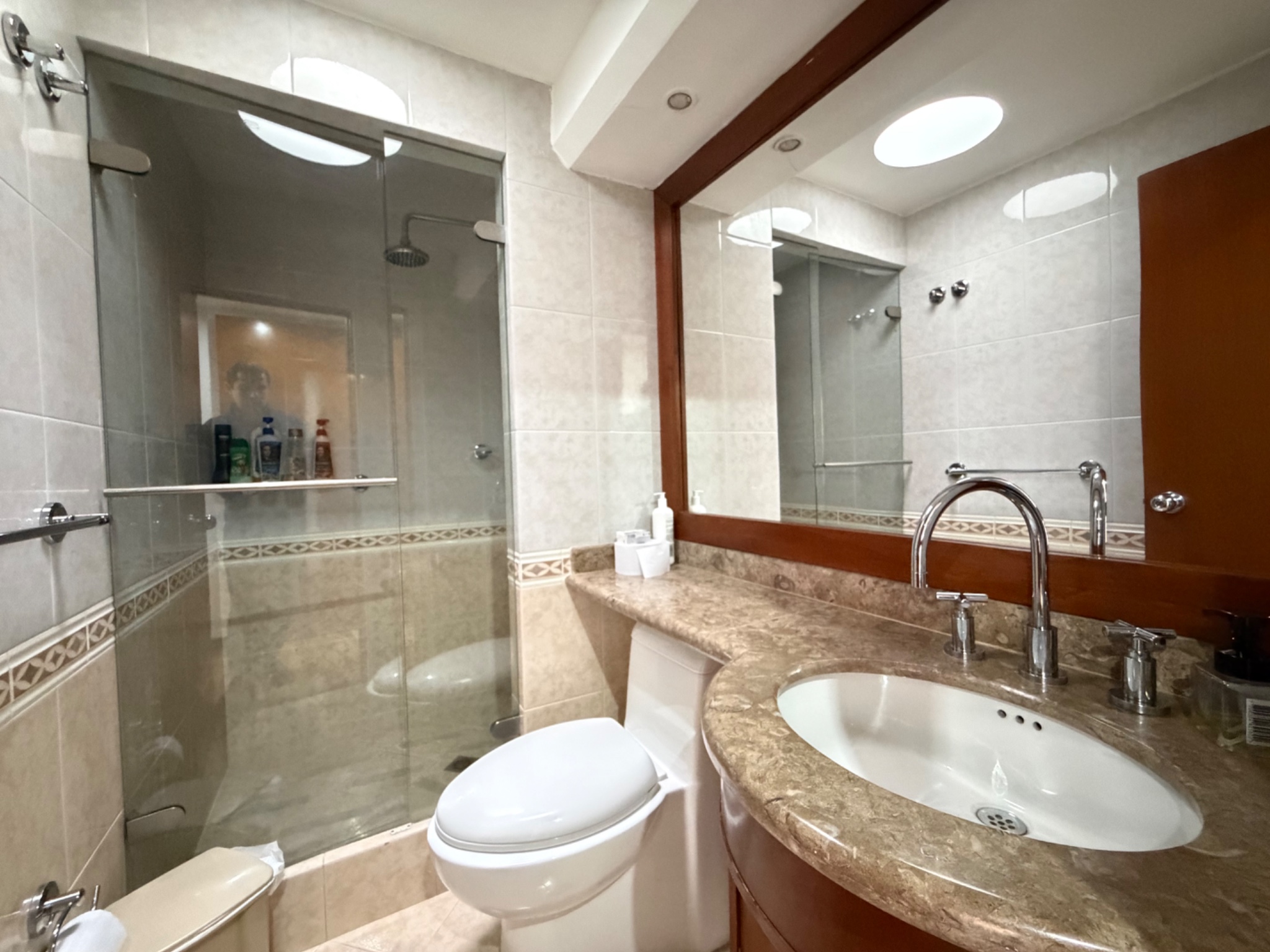 Apartamento en venta en Santa Barbara, Bogotá · foto 19 de 23