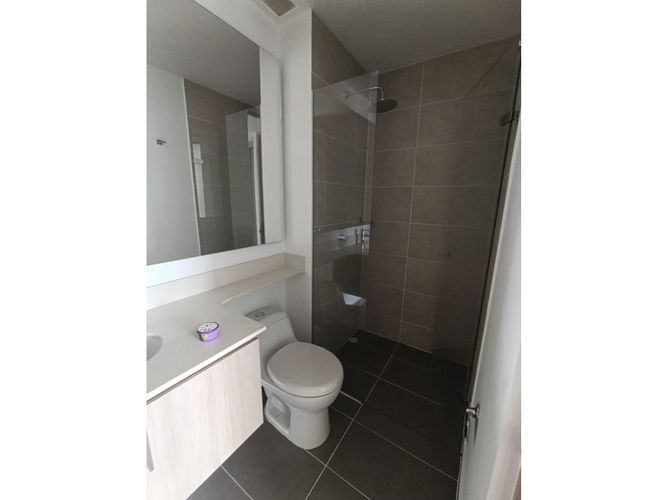 Apartamento de 2 alcobas en venta en Centro, Rionegro, 85 m² · foto 12 de 17