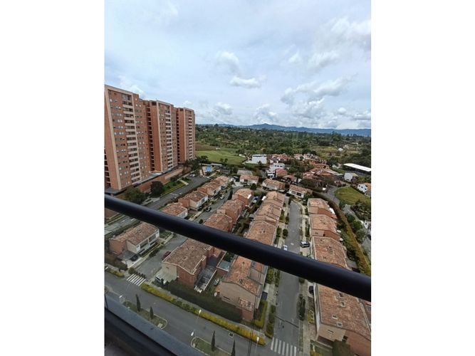 Apartamento de 2 alcobas en venta en Centro, Rionegro, 85 m² · foto 16 de 17
