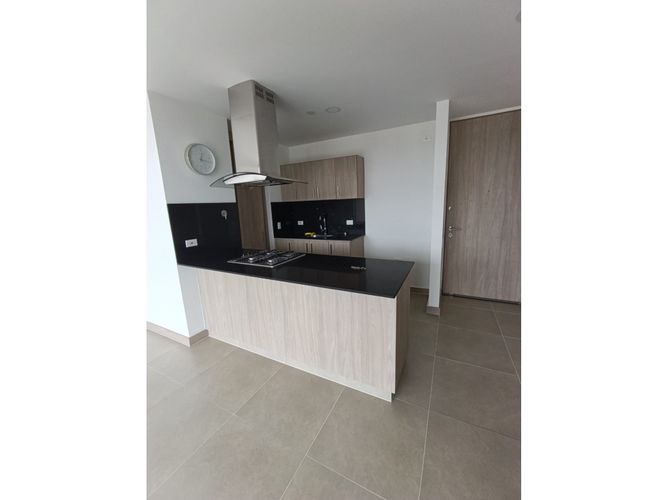 Apartamento de 2 alcobas en venta en Centro, Rionegro, 85 m² · foto 17 de 17