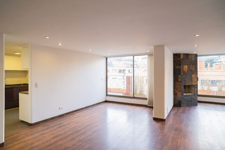 Apartamento de 3 alcobas en venta en San Patricio, Bogotá, 144 m² · foto 5 de 24