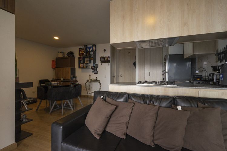 Apartaestudio en venta en Las Ferias, Bogotá, 47 m² · foto 3 de 13