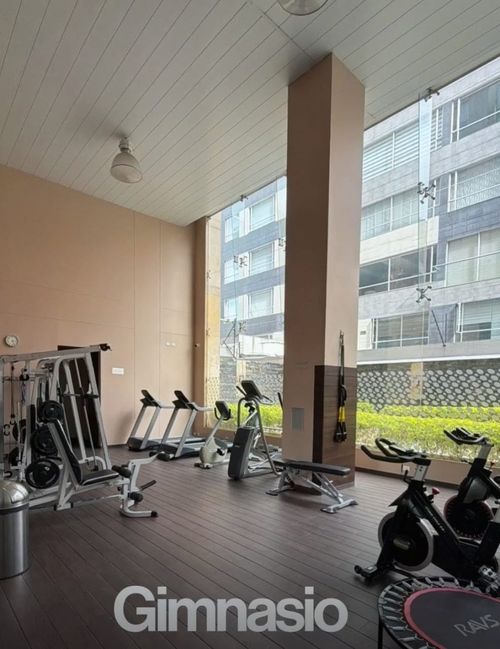 Apartamento de 3 alcobas en venta en Chico Norte, Bogotá, 176 m² · foto 16 de 24
