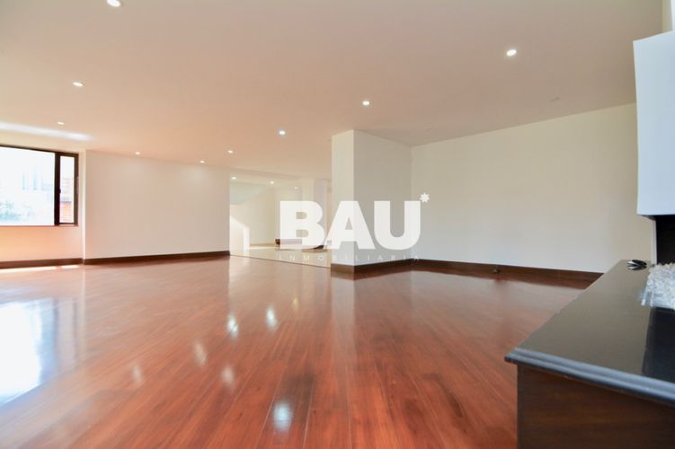 Apartamento en venta en Niza, Bogotá · foto 7 de 24