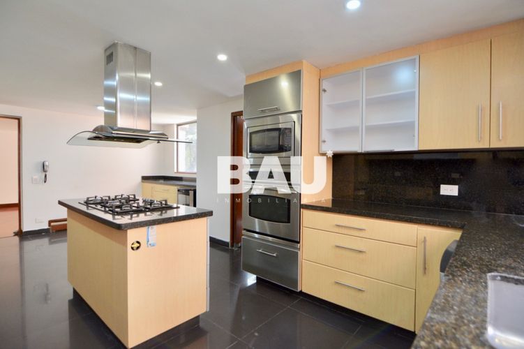 Apartamento en venta en Niza, Bogotá · foto 13 de 24
