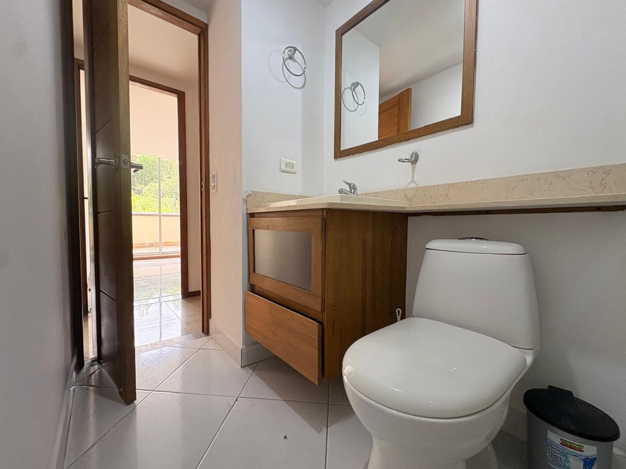 Apartamento en venta en Vegas De La Doctora, Sabaneta · foto 13 de 14