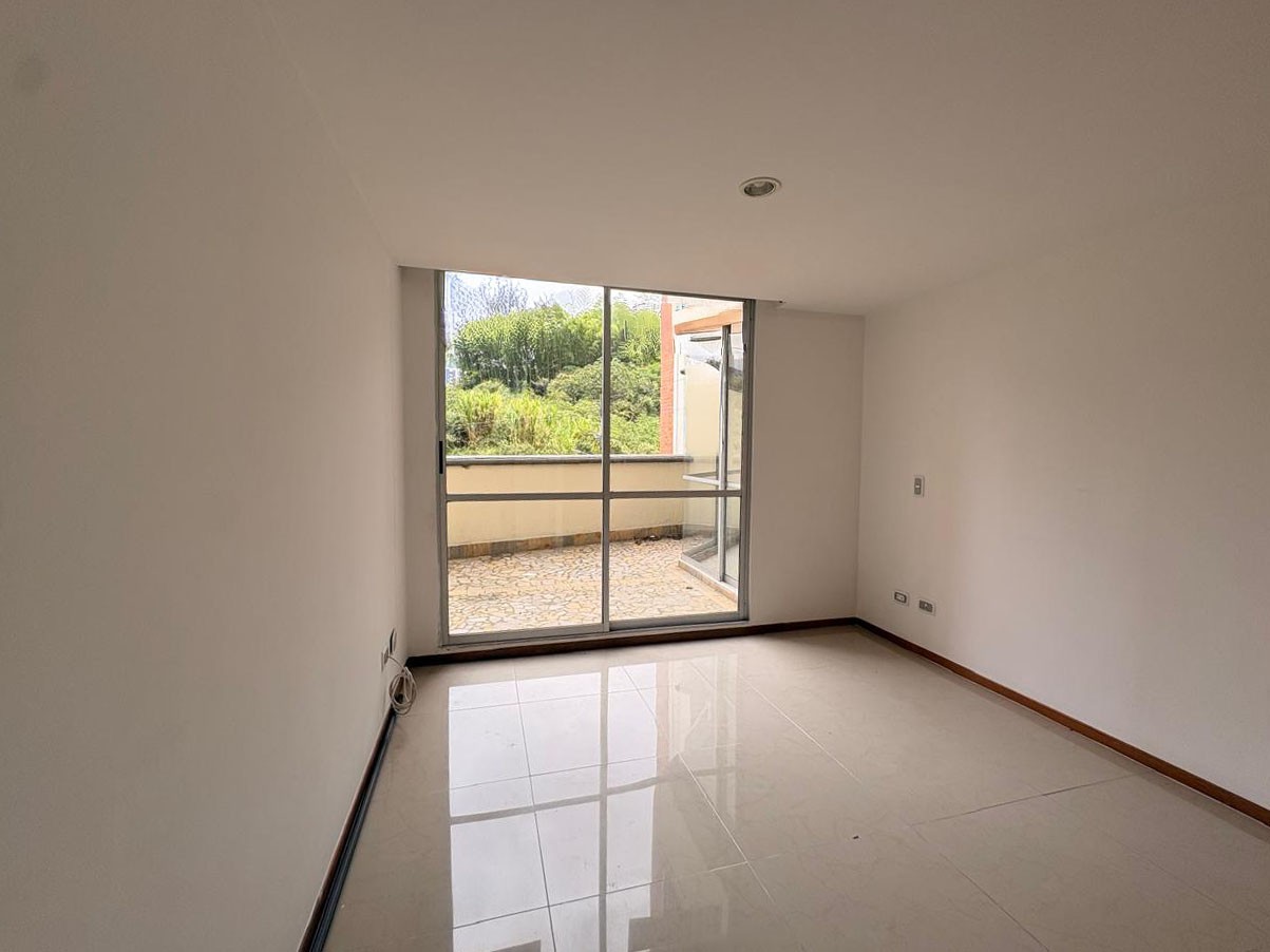 Apartamento en venta en Vegas De La Doctora, Sabaneta · foto 2 de 14