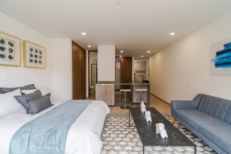 Apartaestudio en venta en Chico Norte, Bogotá, 48 m² · foto 3 de 21