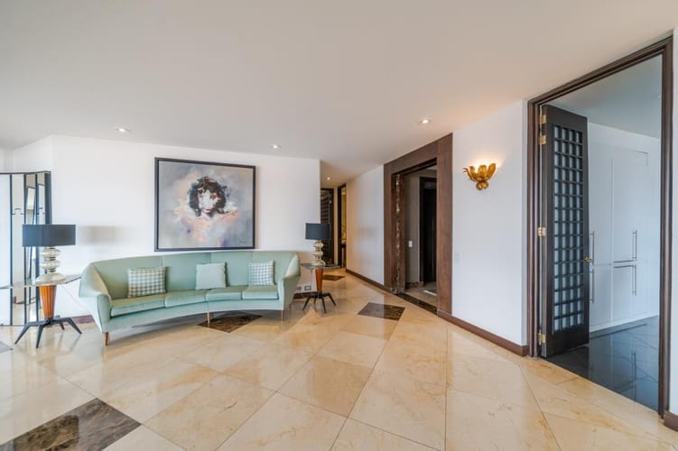 Apartamento en venta en Chicó Alto, Bogotá · foto 8 de 24