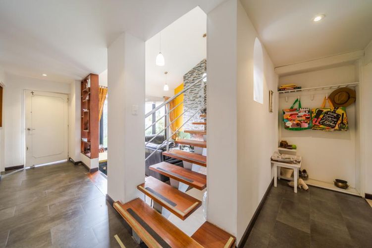 Casa de 5 alcobas en venta en Las Villas, Bogotá, 250 m² · foto 3 de 24