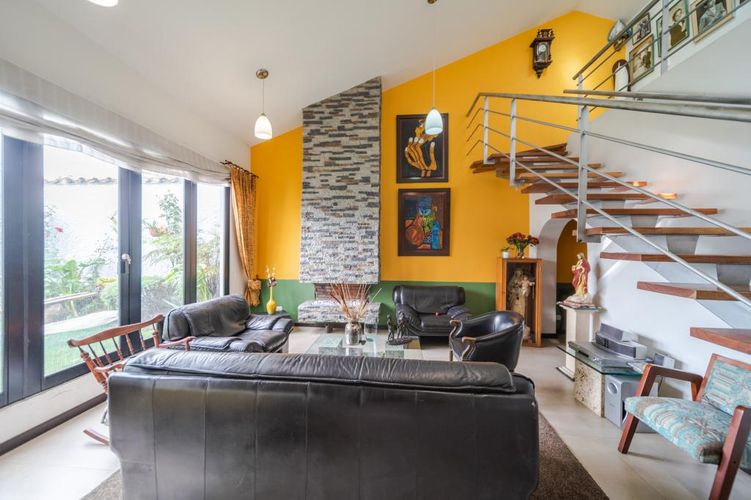 Casa de 5 alcobas en venta en Las Villas, Bogotá, 250 m² · foto 5 de 24