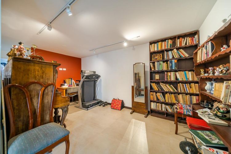Casa de 5 alcobas en venta en Las Villas, Bogotá, 250 m² · foto 9 de 24