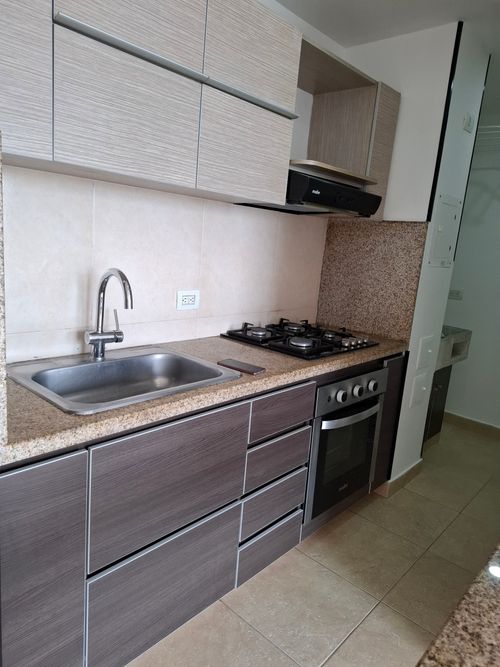 Apartamento en venta en Club De Los Lagartos, Bogotá · foto 2 de 14