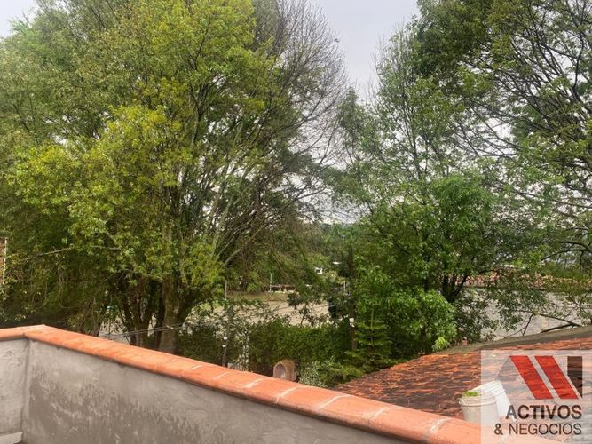 Casa de 3 alcobas en venta en Las Violetas, Medellín, 162 m² · foto 8 de 24