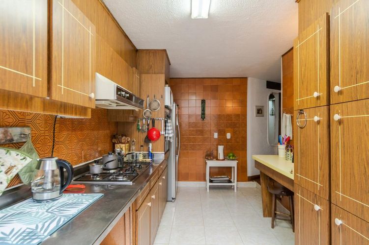 Casa de 3 alcobas en venta en Santa Barbara Oriental, Bogotá, 266 m² · foto 12 de 24