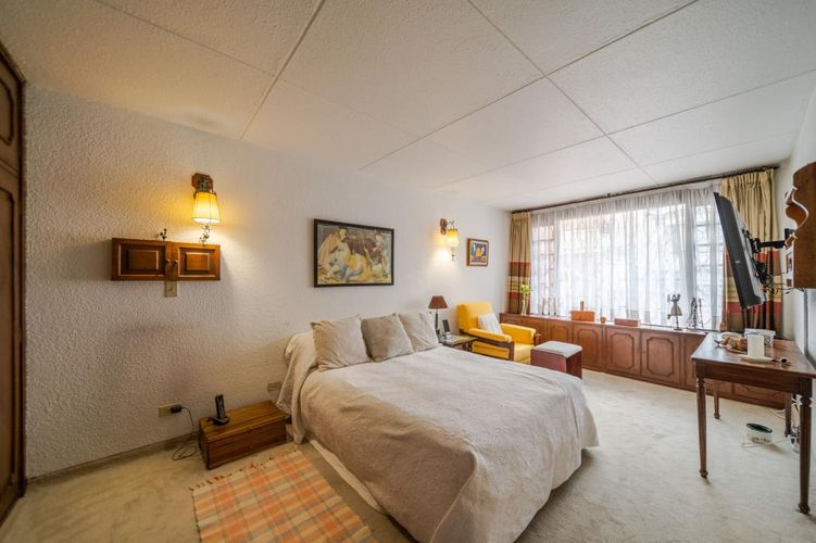 Casa de 3 alcobas en venta en Santa Barbara Oriental, Bogotá, 266 m² · foto 20 de 24