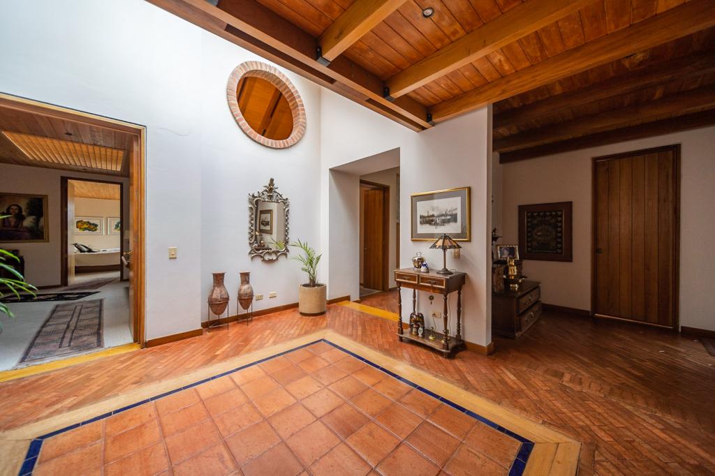 Casa en venta en El Rodeo, La Calera · foto 2 de 24