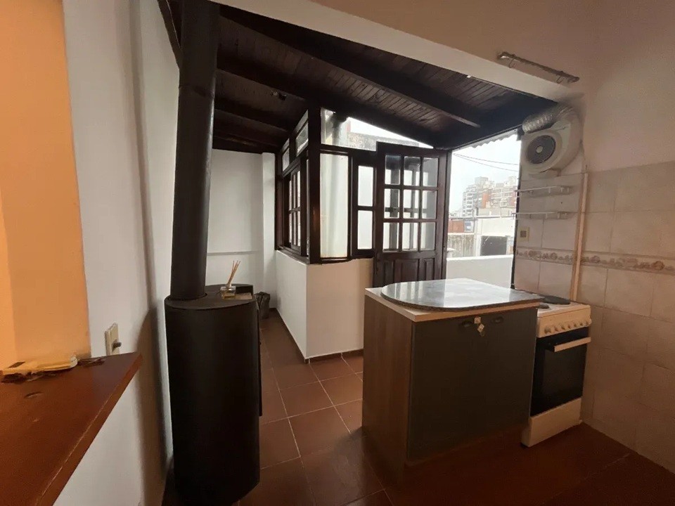ALQUILER EN PUNTA CARRETAS DE 2 DORMITORIOS, 2 BALCONES, PARRILLERO EXCLUSIVO, GASTOS COMUNES BAJOS · Foto 6