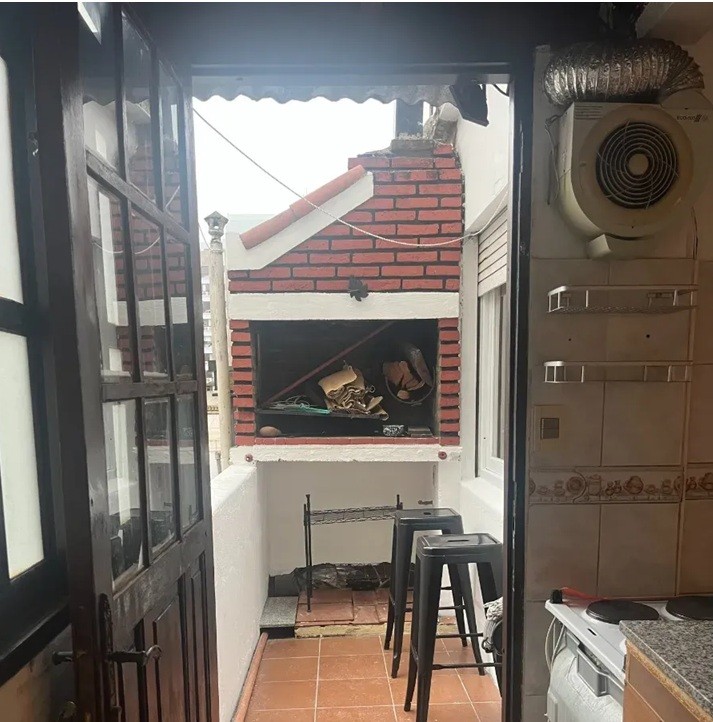 ALQUILER EN PUNTA CARRETAS DE 2 DORMITORIOS, 2 BALCONES, PARRILLERO EXCLUSIVO, GASTOS COMUNES BAJOS · Foto 12