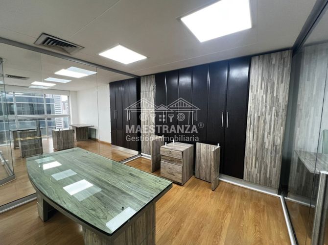 Oficina en arriendo en El Campestre, Medellín, 65 m² · foto 4 de 12