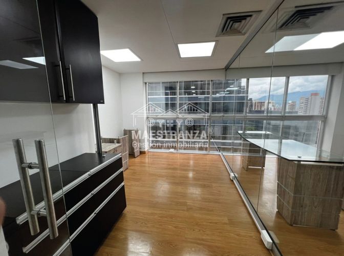 Oficina en arriendo en El Campestre, Medellín, 65 m² · foto 8 de 12