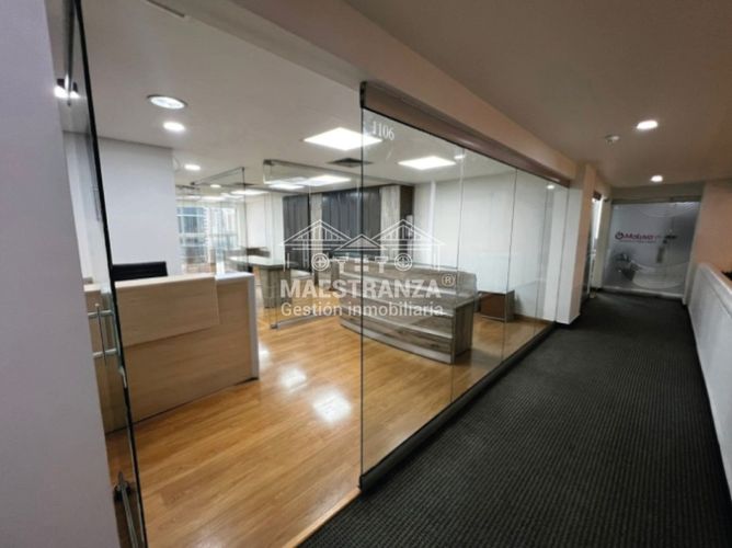 Oficina en arriendo en El Campestre, Medellín, 65 m² · foto 9 de 12