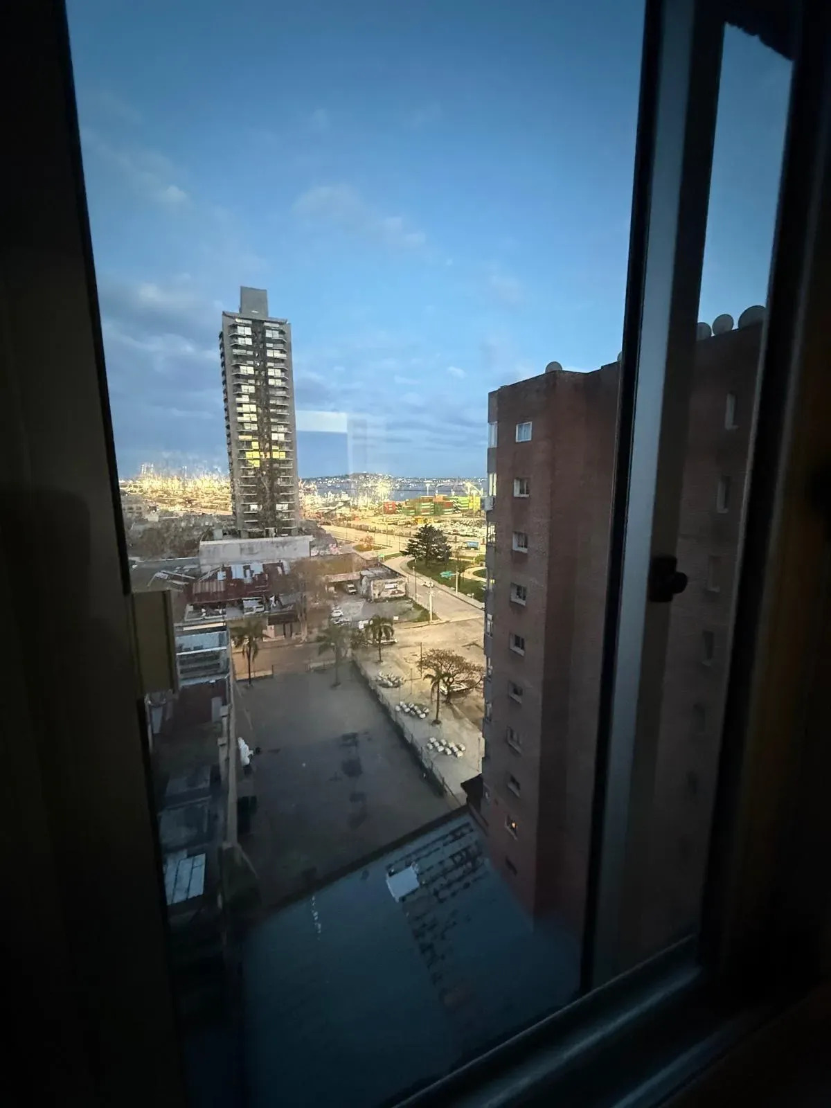 Alquiler Apartamento Dos Dormitorios En El Centro