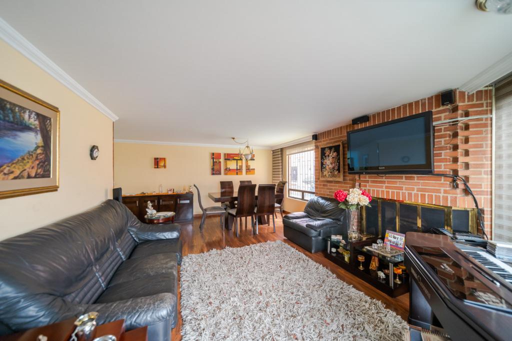 Apartamento en venta en Rincon Del Chico, Bogotá · foto 3 de 24