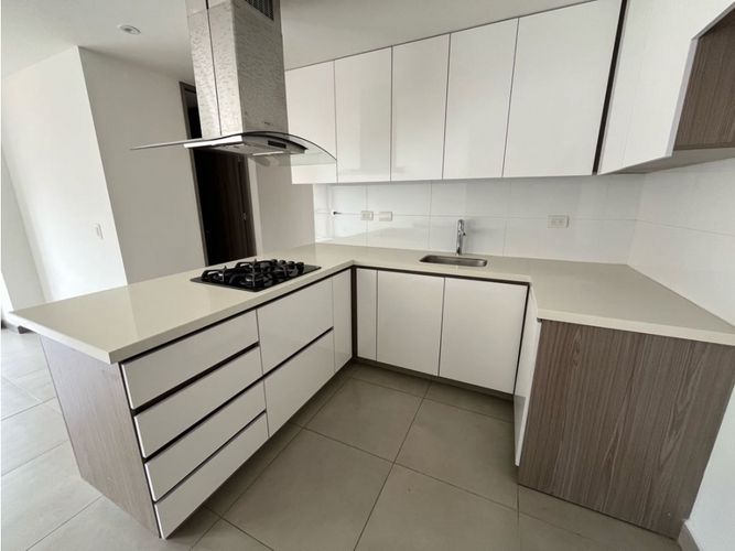 Apartamento de 3 alcobas en venta en Otraparte, Envigado, 114 m² · foto 2 de 24