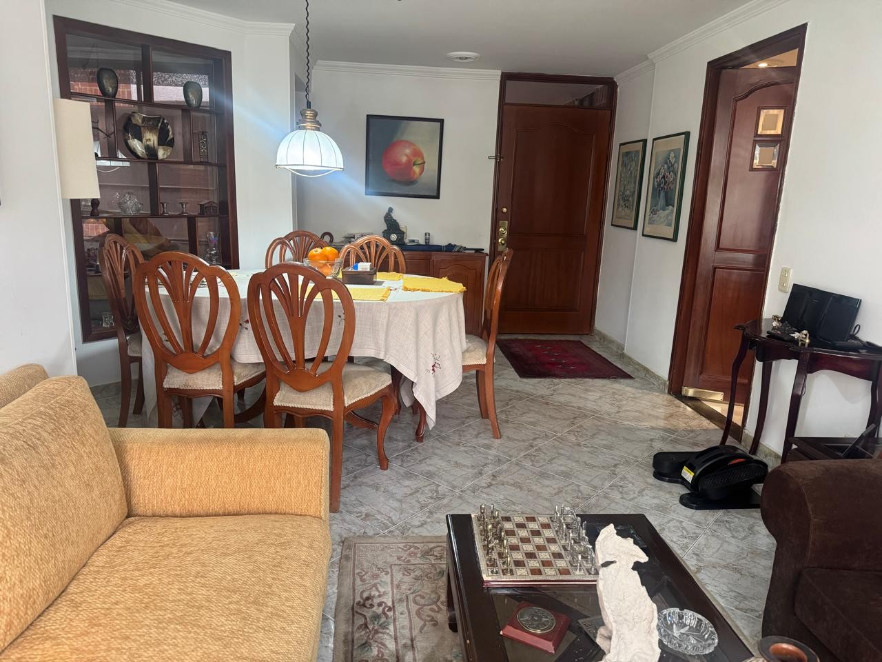 Apartamento en venta en El Contador, Bogotá · foto 3 de 10
