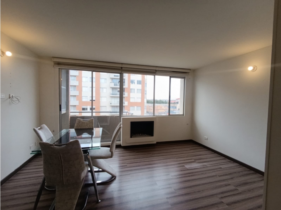 Apartamento en venta en Conjunto Residencial Reservas De Mallorca, Mosquera · foto 2 de 24