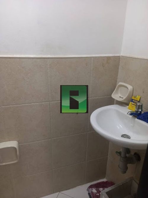 Local en arriendo en La Candelaria, Medellín, 24 m² · foto 7 de 7